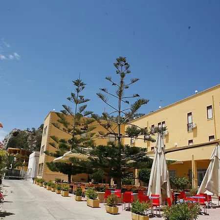 Hotel Sole Mediterraneo 3*